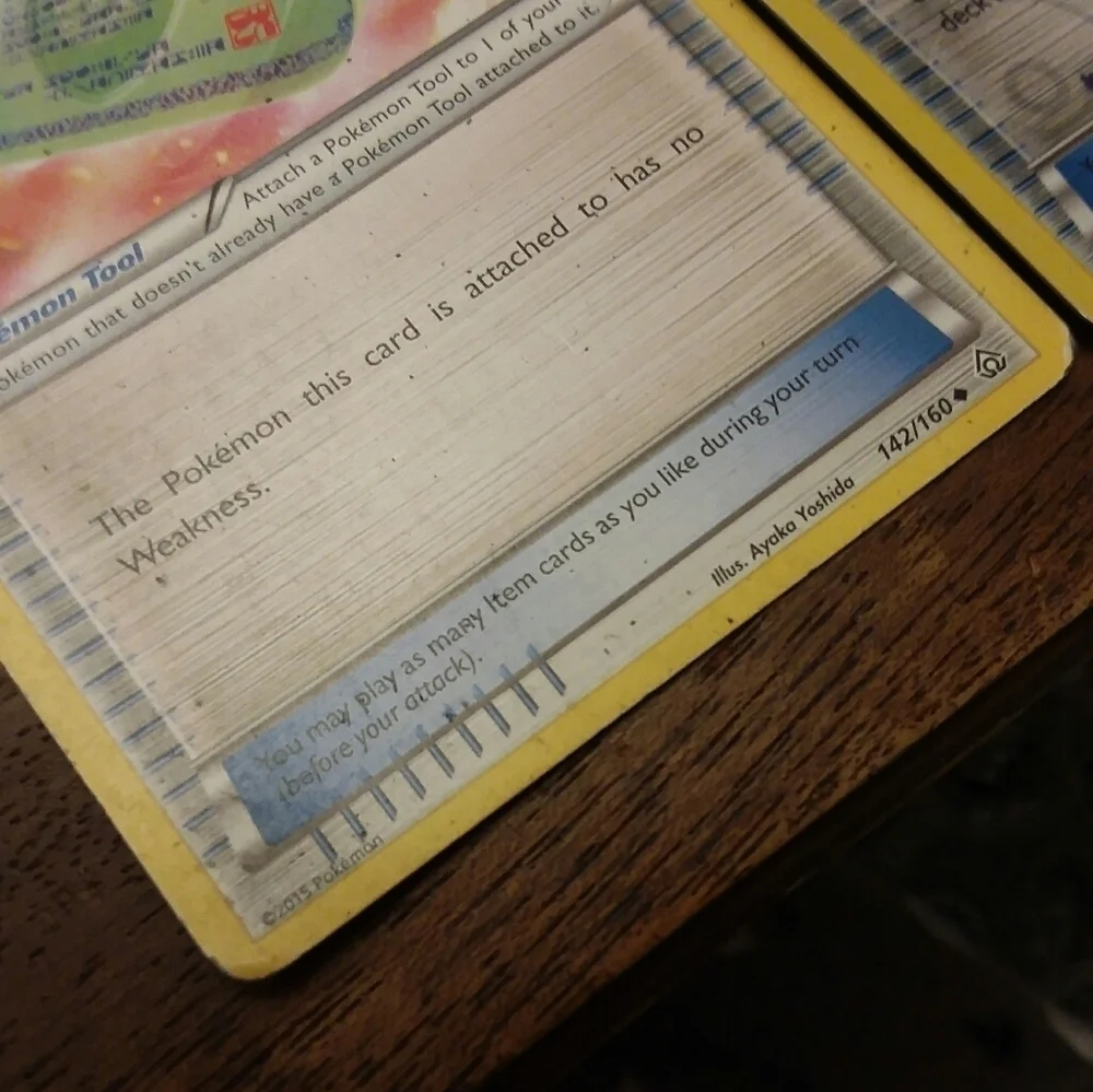 Pokemon Trainer Bundle:6 Cards, 3 Reverse Holo